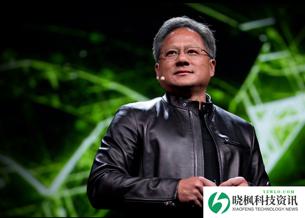 为何被英伟达连续两年列为竞争对手!黄仁勋:华为在AI芯片领域有强大竞争力