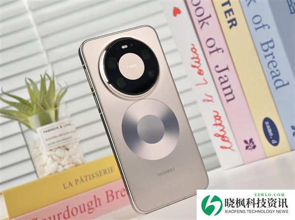 华为王者归来！Mate 80 Pro Max开箱上手：实力够强够出圈
