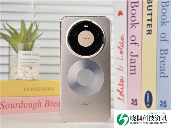 华为王者归来!Mate 80 Pro Max开箱上手:实力够强够出圈